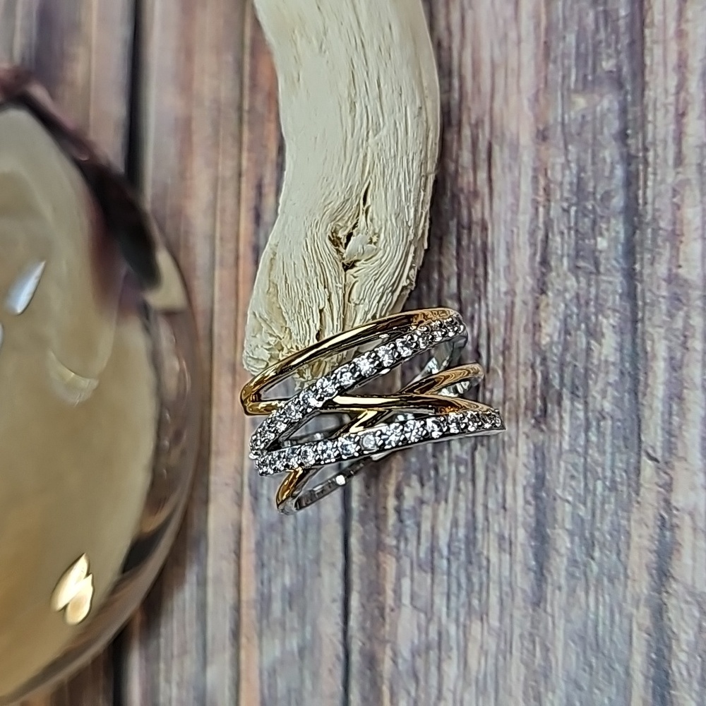 NEW TWO TONE WHITE ZIRCON FASHION RING